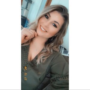 Meet your Posher, Kelsey